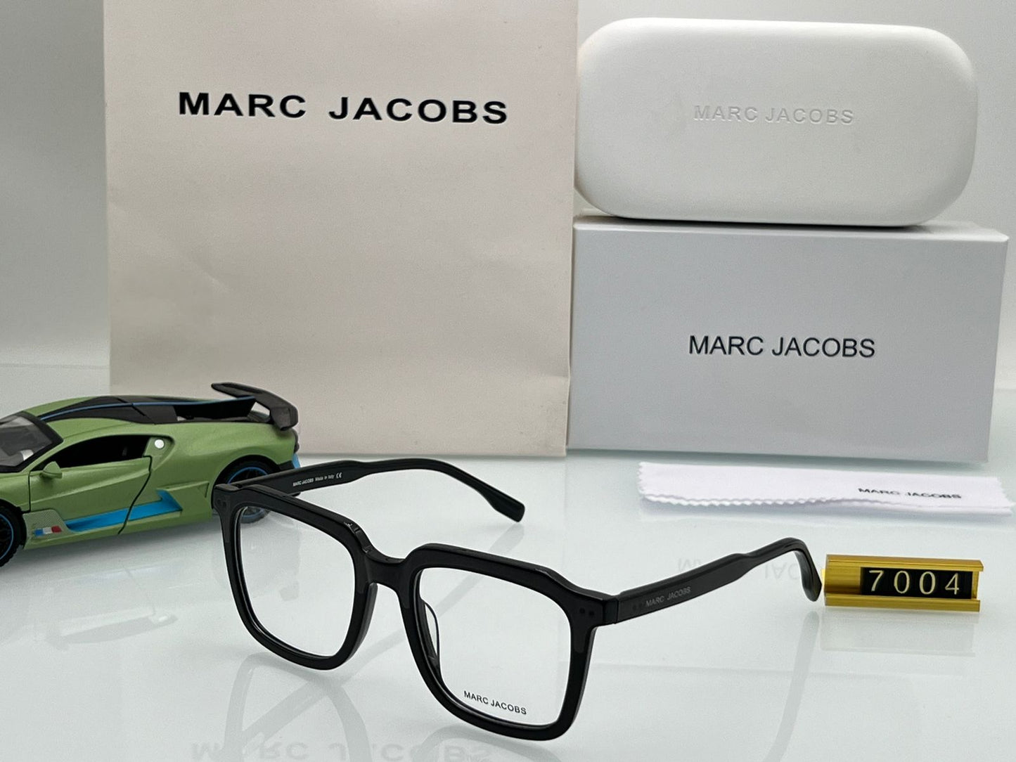 MARC JACOBS OPTICAL FIBER